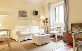 Sweet San Frediano Apartment